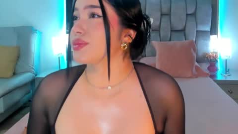 Snapshot of abby_blue01 chatting on 02/24/25, 11:41 abby_blue01 online show from 02/24/25, 11:41