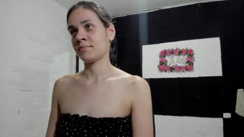 Snapshot of abby_connie chatting on 02/16/25, 03:47 Abby Connie online show from 02/16/25, 03:47