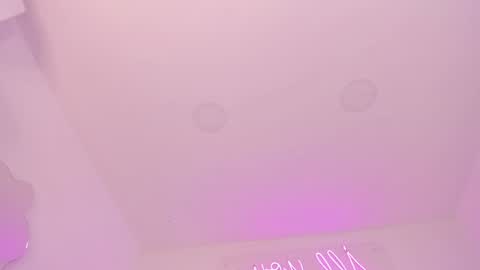 Snapshot of abby_me chatting on 01/07/25, 05:53 A B B Y online show from 01/07/25, 05:53