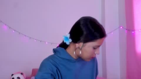 Snapshot of abby_rousee chatting on 10/06/25, 01:30 abby_rousee online show from 10/06/25, 01:30
