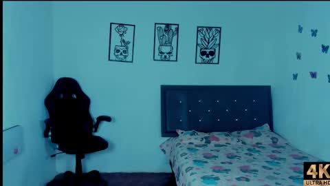 Snapshot of abby_sexygirl1 chatting on 11/07/25, 01:38 Abby online show from 11/07/25, 01:38