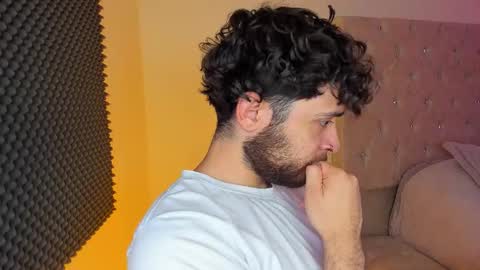 START TRANSMISSION ---- AM COLOMBIA TIME online show from 09/15/25, 03:45