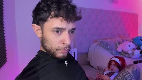 Snapshot of abbyandchris1 chatting on 12/22/25, 03:20 START TRANSMISSION ---- AM COLOMBIA TIME online show from 12/22/25, 03:20