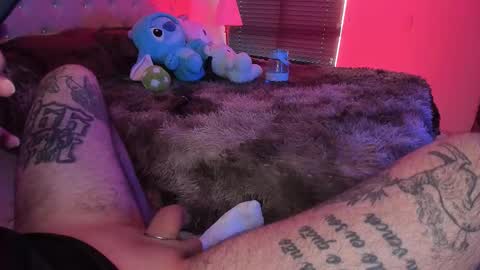 Snapshot of abbyandchris1 chatting on 02/23/26, 01:52 START TRANSMISSION ---- AM COLOMBIA TIME online show from 02/23/26, 01:52