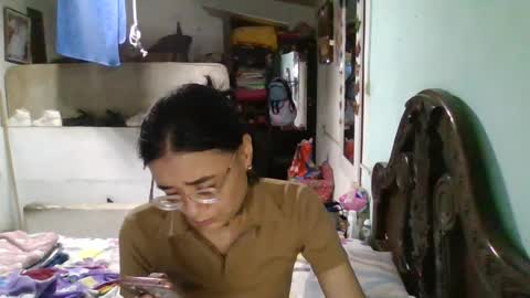 Abby online show from 01/27/25, 11:43