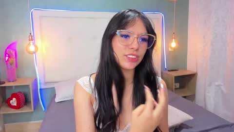 Abby Dixon  online show from 01/25/25, 03:30