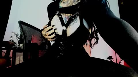 Abby online show from 02/28/25, 02:09