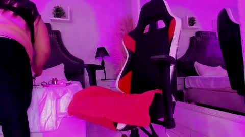 abbyrogers1 online show from 05/04/26, 04:52