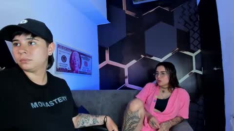 Abby Smith online show from 10/22/25, 07:46