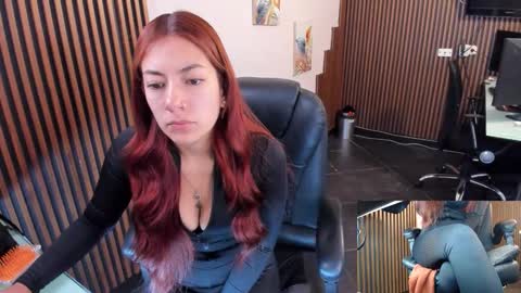 Abby Stones online show from 10/24/25, 10:33