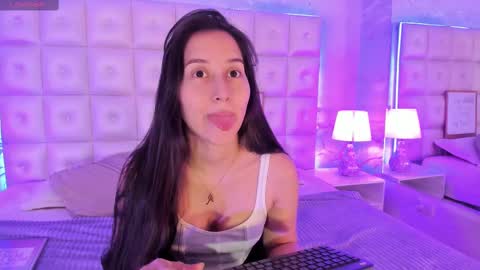 Abigail online show from 12/03/24, 11:33