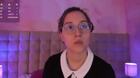 Abigail online show from 10/04/25, 07:34