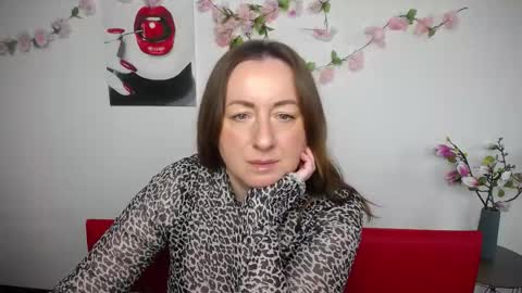 abbytaylorr online show from 11/19/25, 07:19