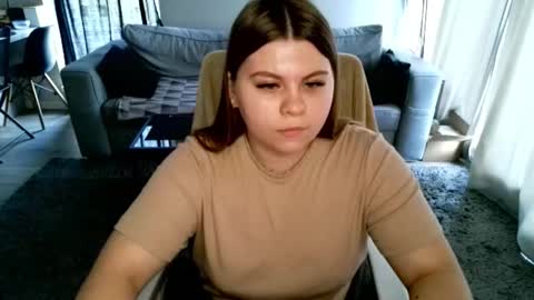 Snapshot of abbyvibe chatting on 10/30/25, 01:56 abbyvibe online show from 10/30/25, 01:56