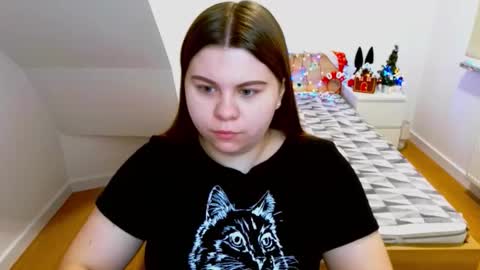 Snapshot of abbyvibe chatting on 12/15/25, 12:20 abbyvibe online show from 12/15/25, 12:20