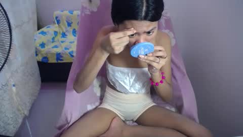 abbywinter18 online show from 09/13/25, 01:05