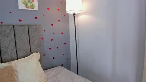 Snapshot of abbyy222 chatting on 05/22/26, 10:37 Abby online show from 05/22/26, 10:37