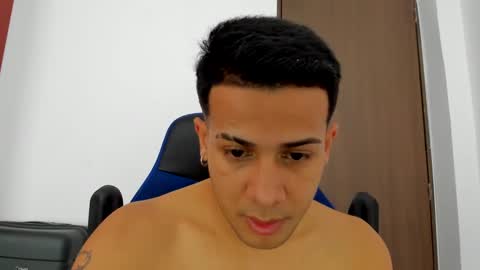 Snapshot of abelasburgo chatting on 12/18/24, 06:03 Independence model AbelAsburgo online show from 12/18/24, 06:03