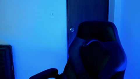 Snapshot of abelasburgo chatting on 12/20/24, 02:41 Independence model AbelAsburgo online show from 12/20/24, 02:41