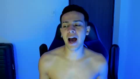 Snapshot of abelasburgo chatting on 12/23/24, 04:33 Independence model AbelAsburgo online show from 12/23/24, 04:33