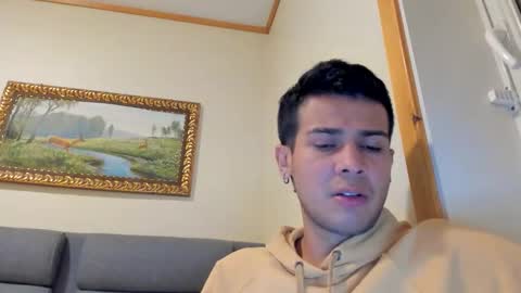 Snapshot of abelasburgo chatting on 09/11/25, 09:04 Independence model AbelAsburgo online show from 09/11/25, 09:04