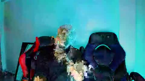 Independence model AbelAsburgo online show from 02/06/26, 02:16