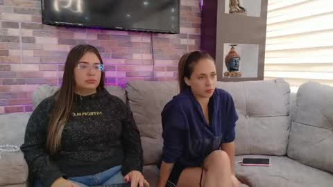 Snapshot of abella_as_ chatting on 05/15/26, 02:35 abella_as_ online show from 05/15/26, 02:35