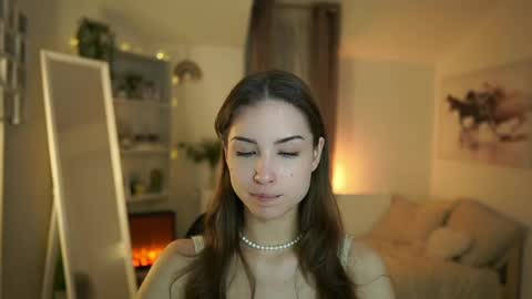 abella_danger_x online show from 03/04/25, 10:57