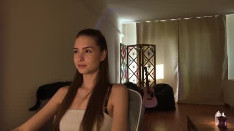 abella_danger_x online show from 04/08/26, 08:03