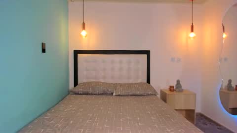  Abella and Kendra  online show from 09/24/25, 10:07