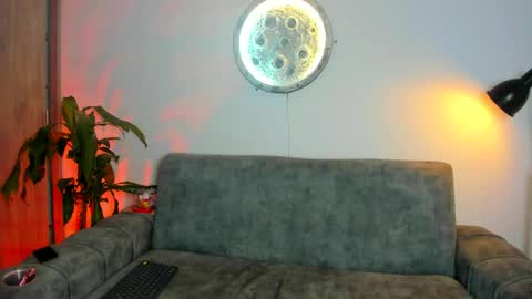Snapshot of abellaconnor chatting on 05/31/26, 10:22 Abella and Kendra online show from 05/31/26, 10:22