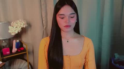 Snapshot of abetterchristine chatting on 12/18/25, 02:28 Abetterchristine online show from 12/18/25, 02:28