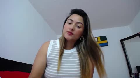 Snapshot of abie_spicy_ chatting on 12/22/24, 02:49 ximena online show from 12/22/24, 02:49
