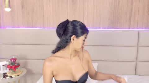 abiehils online show from 12/29/24, 12:09