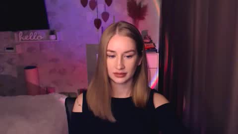 Anna online show from 10/27/25, 04:55