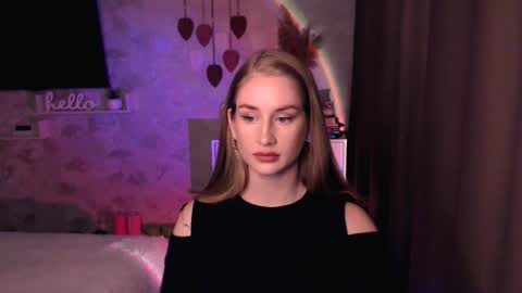 Anna online show from 11/13/25, 04:39