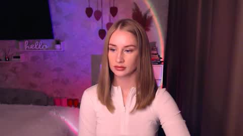 Anna online show from 11/16/25, 06:46