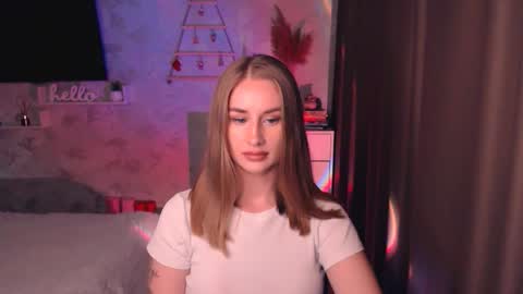 Anna online show from 11/30/25, 07:18