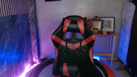 abigail_vergara online show from 10/15/25, 06:35