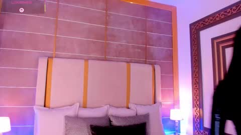    online show from 10/30/25, 11:16