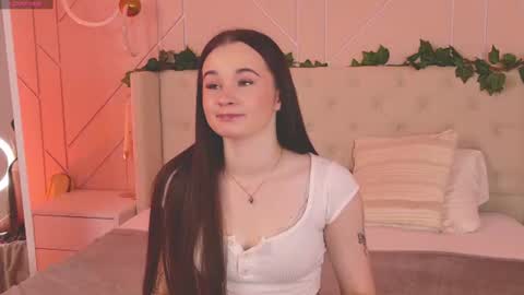 Snapshot of abigailforl chatting on 07/12/26, 05:09 abigailforl online show from 07/12/26, 05:09