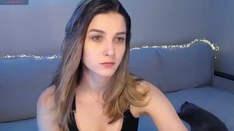Abigail online show from 08/07/26, 01:02