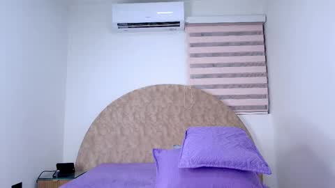 Abigail online show from 11/21/25, 03:05