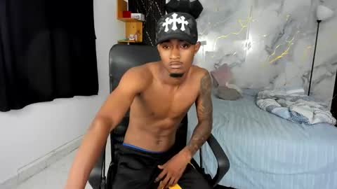 Snapshot of abony_sex69 chatting on 06/07/26, 03:21 abony_sex69 online show from 06/07/26, 03:21