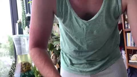 Snapshot of abracadanny777 chatting on 03/05/25, 09:15 abracadanny777 online show from 03/05/25, 09:15