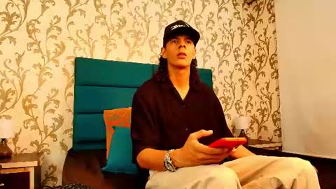 Snapshot of abravanel_sefardi chatting on 06/16/26, 06:32 Abrovanel online show from 06/16/26, 06:32