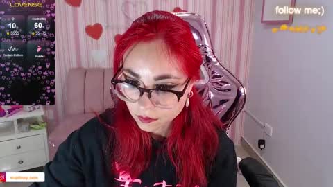 abril_ch_ online show from 03/03/25, 10:49