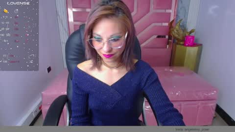 Snapshot of abril_ch_ chatting on 05/06/26, 12:21 abril_ch_ online show from 05/06/26, 12:21
