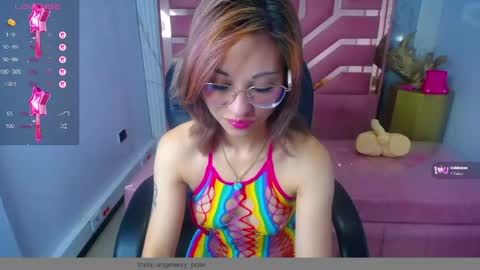 Snapshot of abril_ch_ chatting on 05/30/26, 12:24 abril_ch_ online show from 05/30/26, 12:24