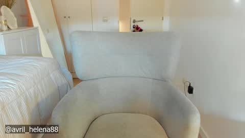 Snapshot of abrilhelena8 chatting on 12/20/24, 01:33 Helena online show from 12/20/24, 01:33